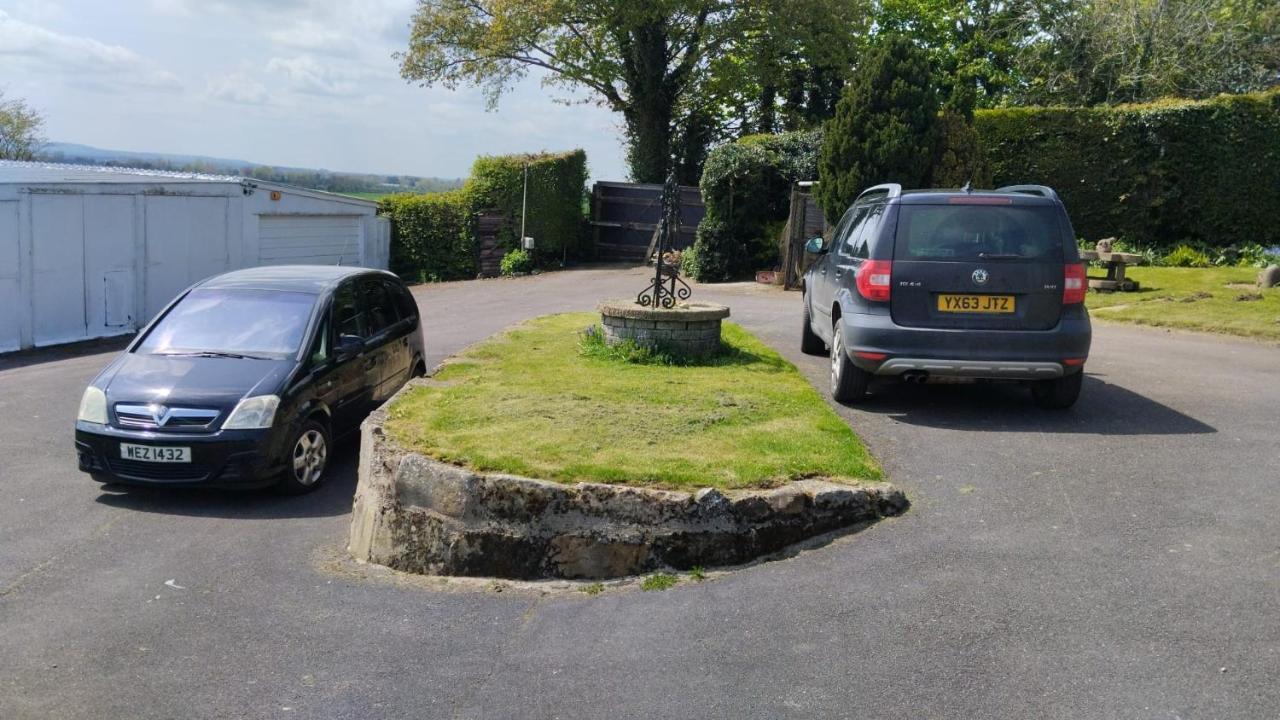 The Wood Cottage Scarborough Esterno foto